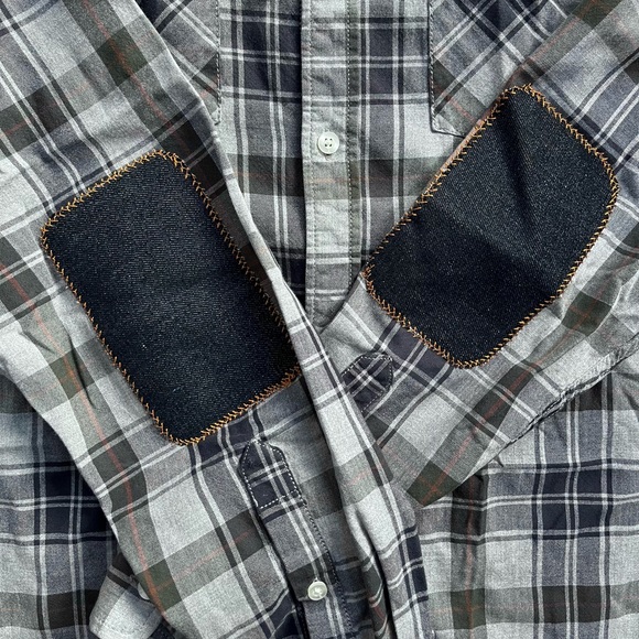 WESC Button-Down Flannel Shirt - Picture 4 of 5